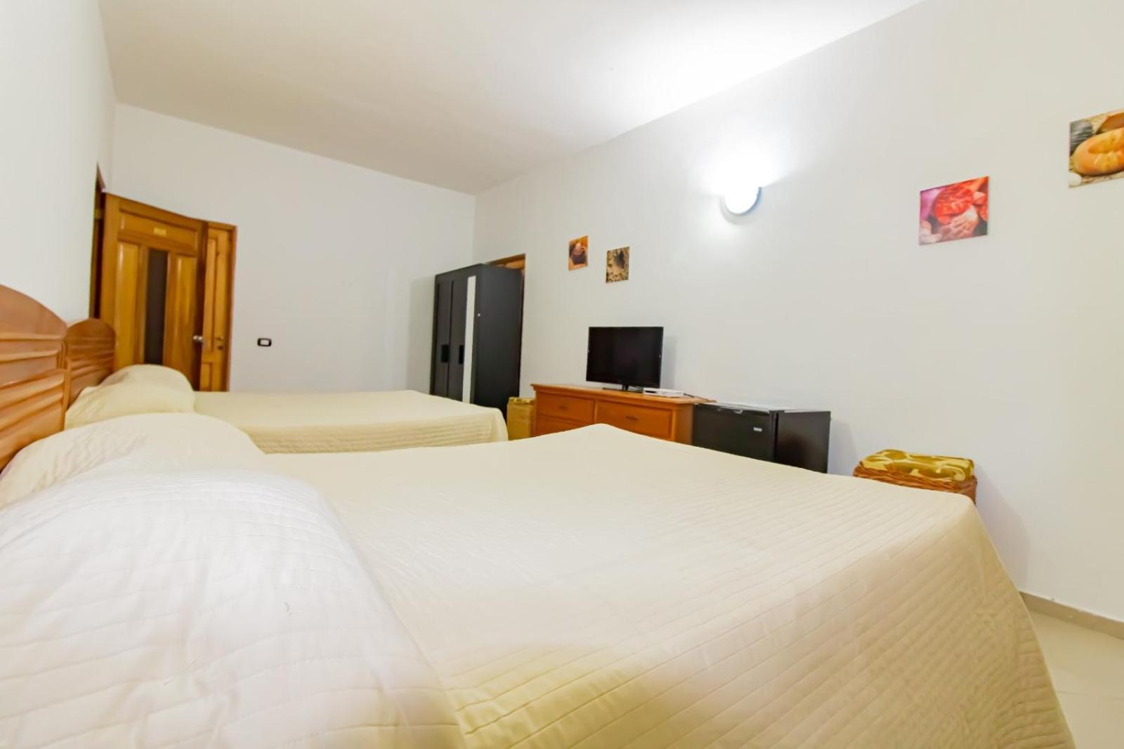 Hotel Villa Capri Бока-Чика Экстерьер фото